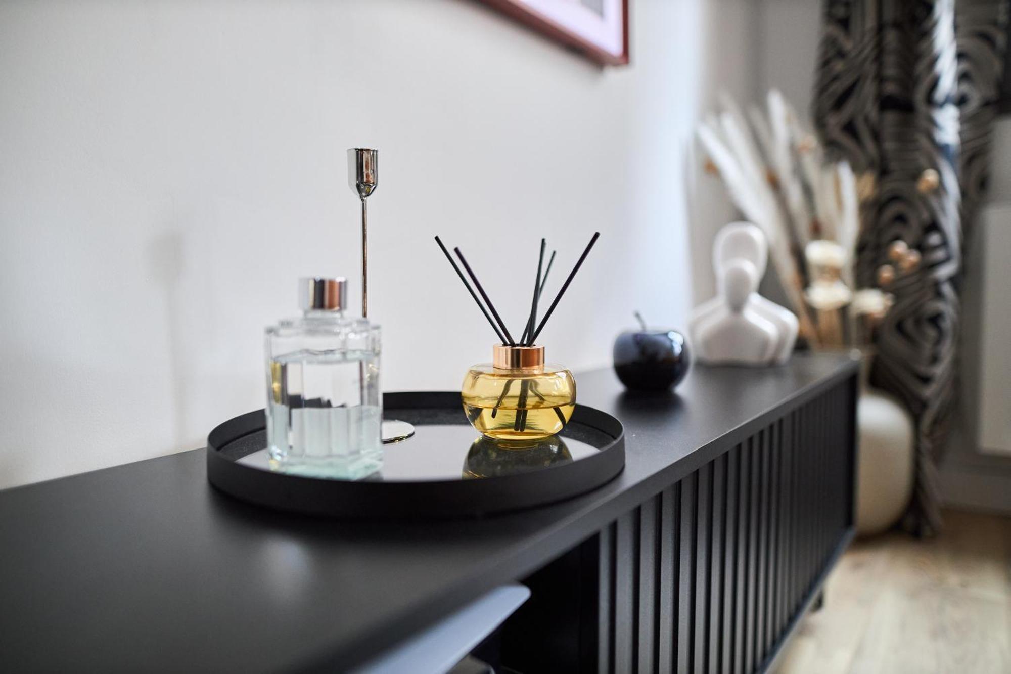 Mm Suites Town House Terrasse Reims Bagian luar foto