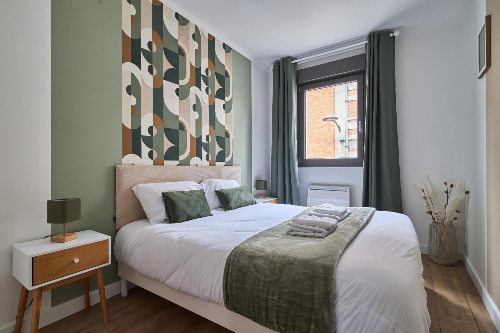 Mm Suites Town House Terrasse Reims Bagian luar foto